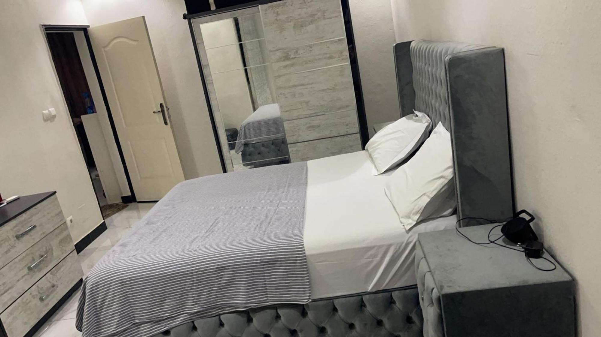 Hotel Residence Aicha Tambacounda Экстерьер фото