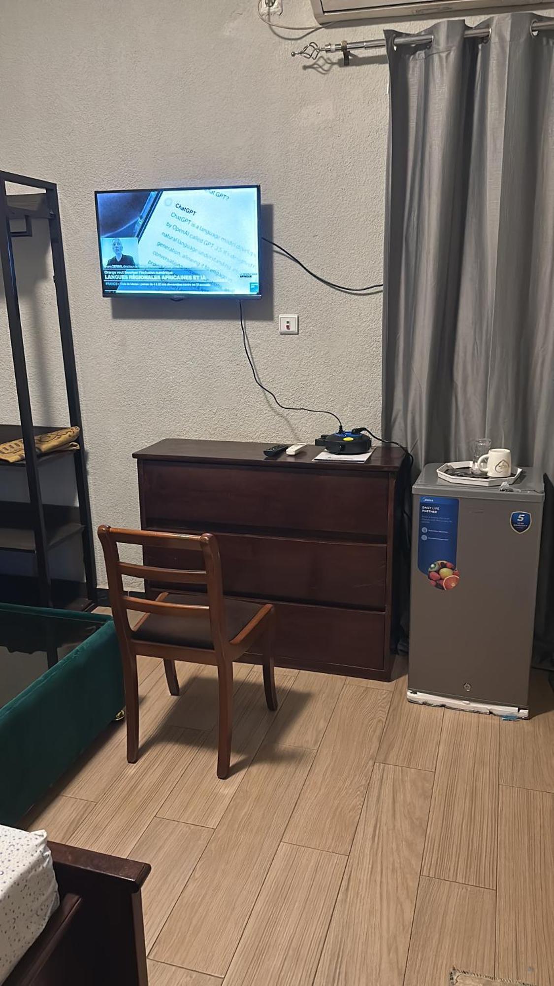 Hotel Residence Aicha Tambacounda Экстерьер фото